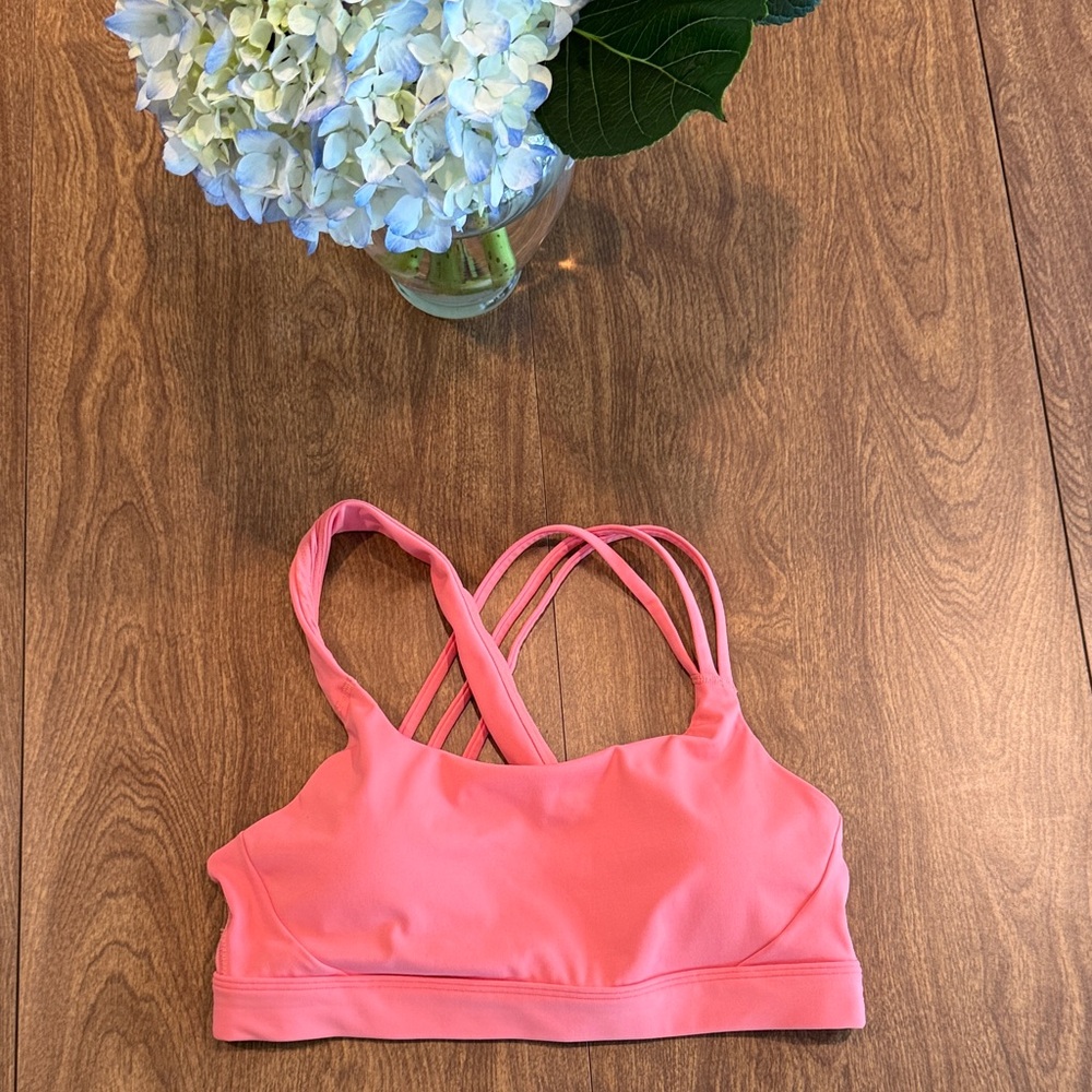 Athleta Train Free Size A-C Sports Bra
